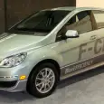 Mercedes-Benz to launch hydrogen powered vehicles in 2014 The majority of car manufacturers investing in hydrogen fuel cells say they will have vehicles ready for global market by 2015. Mercedes-Benz has different plans. On Tuesday in New York...