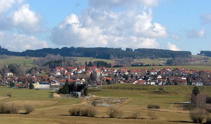 German village reaches 100% energy sustainability. Funnels excess electricity to German energy grid