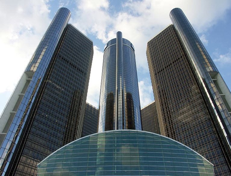 General Motors to break ties with the oil industry