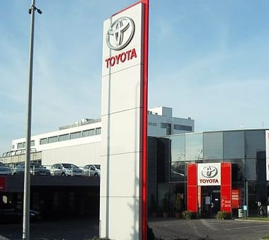 Hydrogen Fuel News - Toyota Dealership