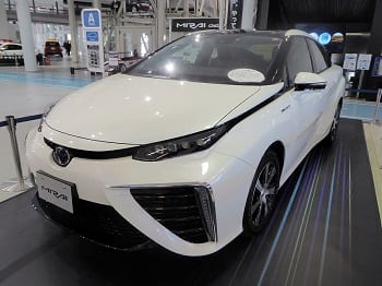Toyota Mirai - Hydrogen Fuel Cells
