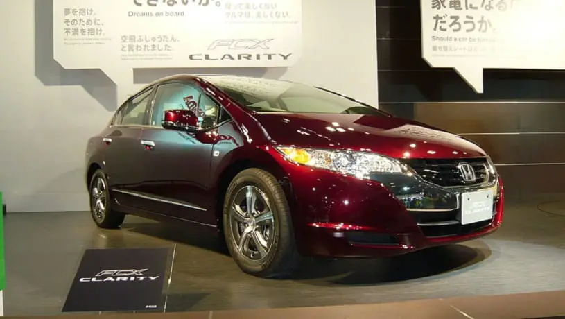 Clarity Fuel Cell - Image of Honda FCX Clarity