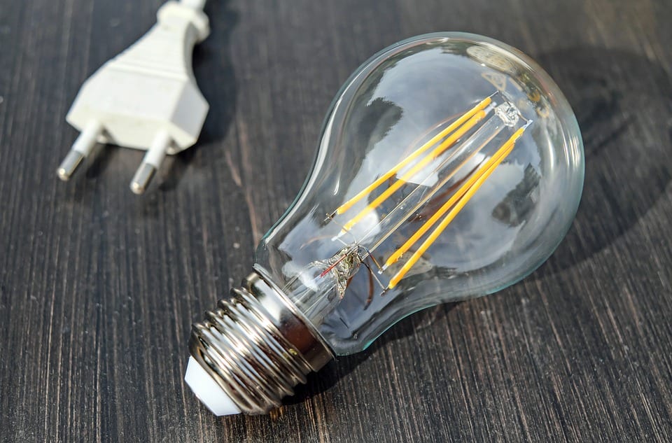 Fuel cells energy - lightlight bulb