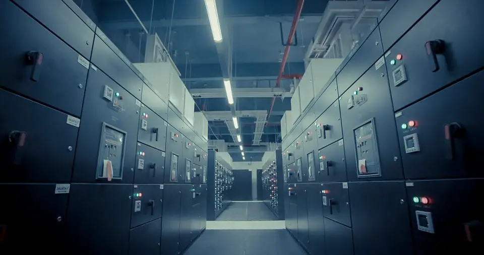 Power from Fuel Cells - Image of Data Center