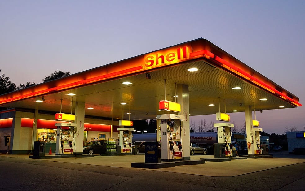 Clean Vehicles - Image of Shell Gas Station at dusk