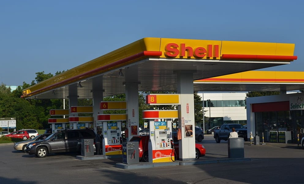 Hydrogen refueling station - Shell Gas Station in Canada