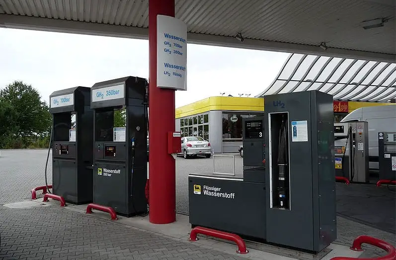 hydrogen refuelling station - hydrogen fuel station in Frankfurt