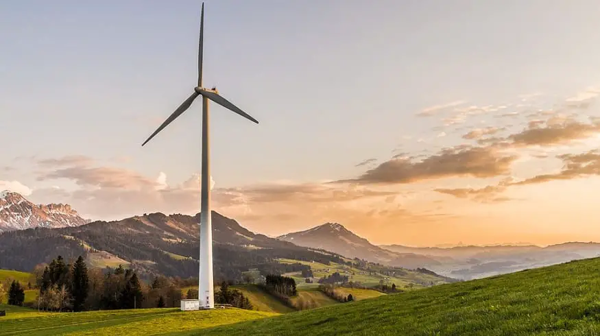 Renewable Energy Commitment - Wind energy turbiine