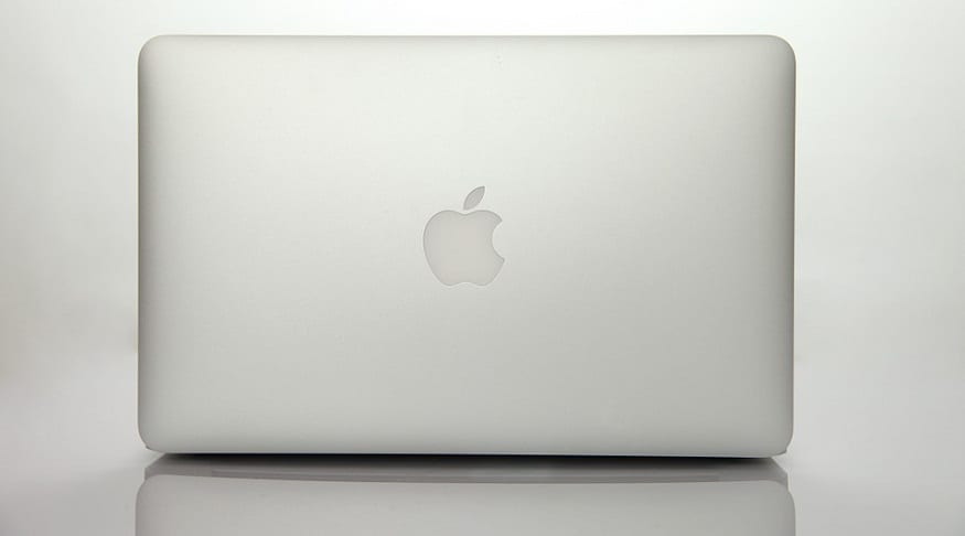 clean power product manufacturing of Apple Products - MacBook