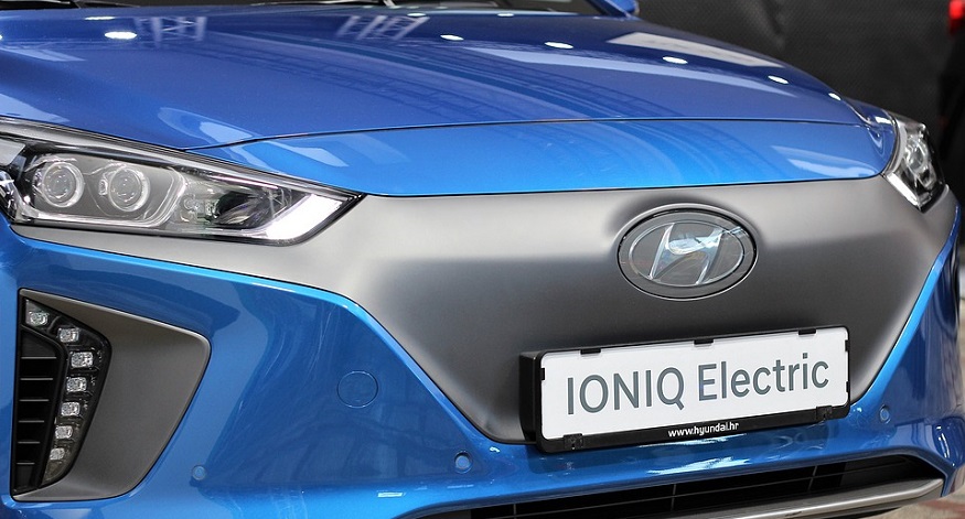 Hydrogen fuel cell electric vehicles - Hyundai Ioniq