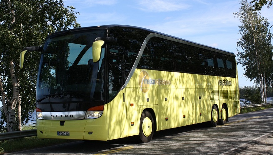 Green hydrogen transportation - Bus on road