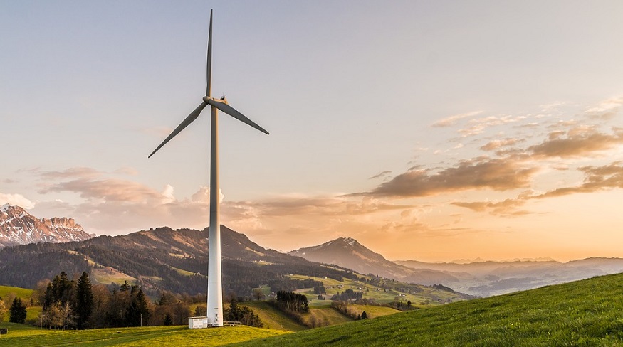 Renewable wind energy - Wind turbine in field