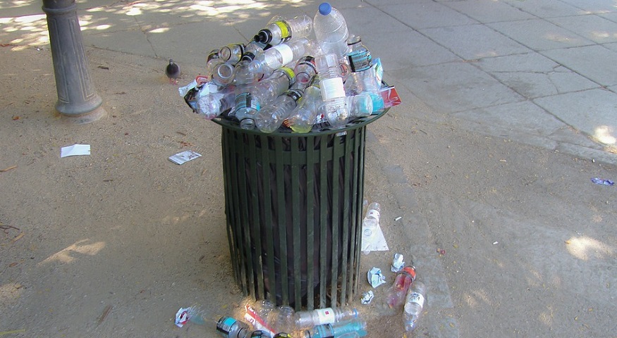 Precious Plastic - Plastic Bottles - Garbage Can