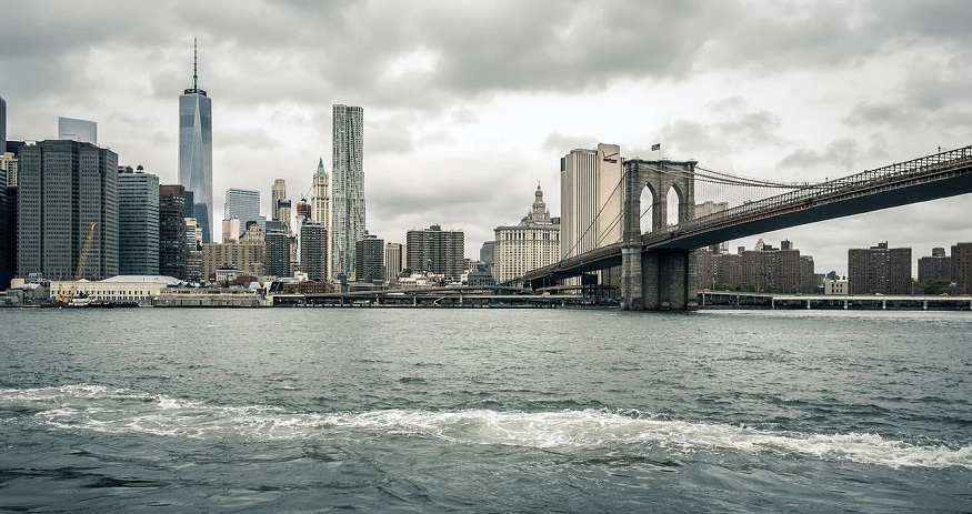 Tiny East River turbines to generate tidal power in New York