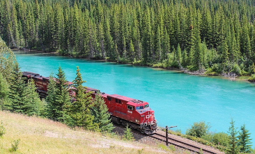 Hydrogen Locomotive Program - CP train in Canada