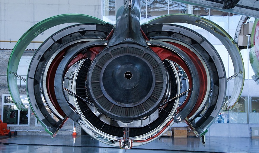 Hydrogen-electric plane - Image of plane engine
