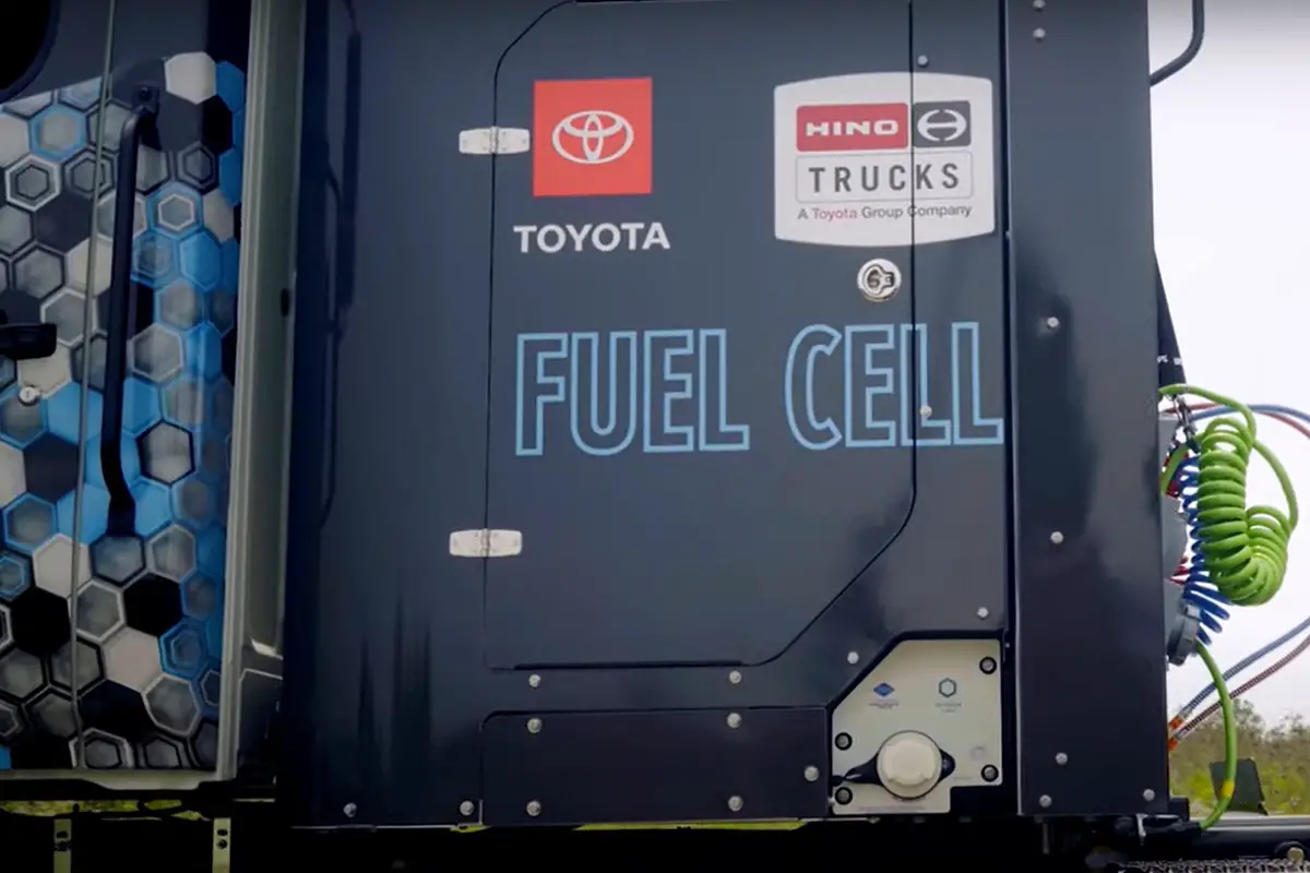 Hydrogen Fuel Cell Truck - Hino Trucks FCV Live! - HINOTRUCKSUSA YouTube