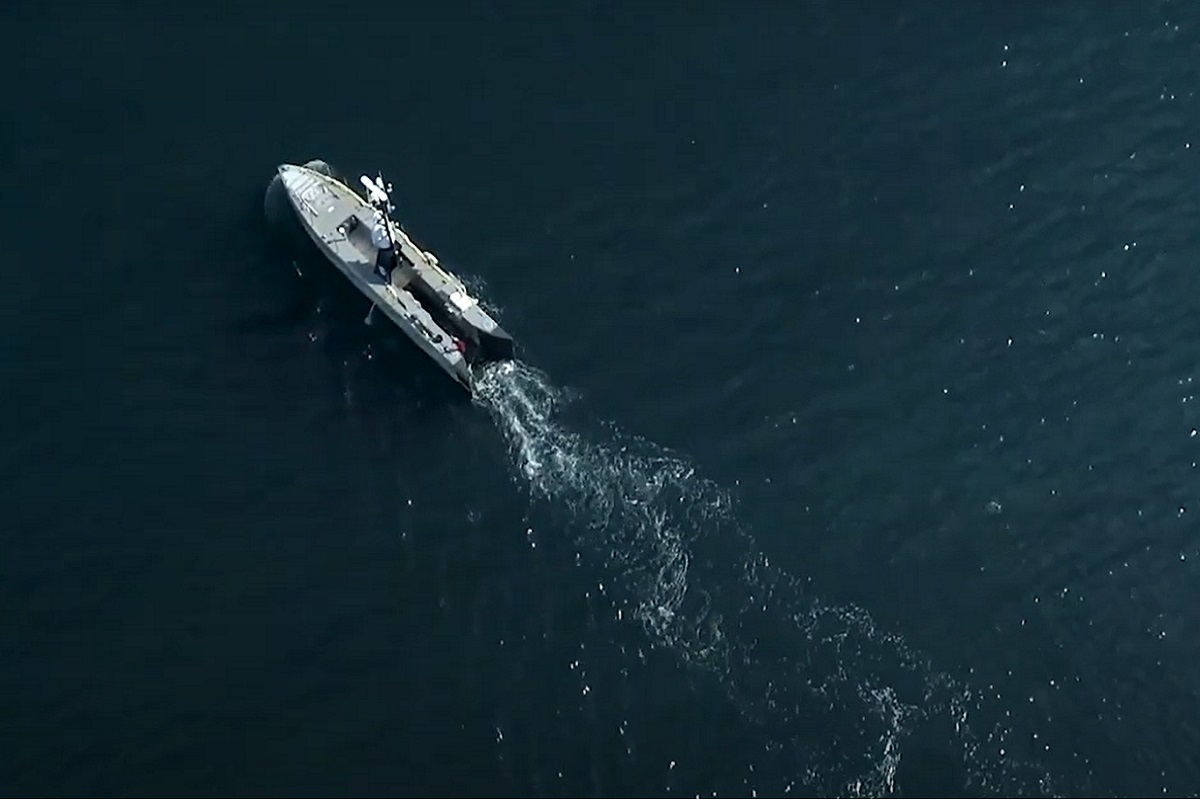 Hydrogen fuel cell - Aerial drone footage of SEA-KIT USV at sea - SEA-KIT YouTube