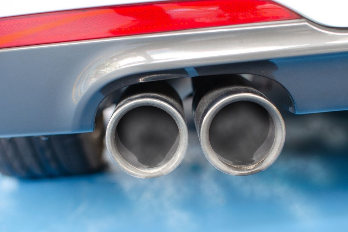 Hydrogen Cars - car tailpipe