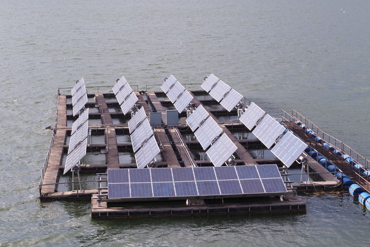 Renewable hydrogen - Floating solar farm