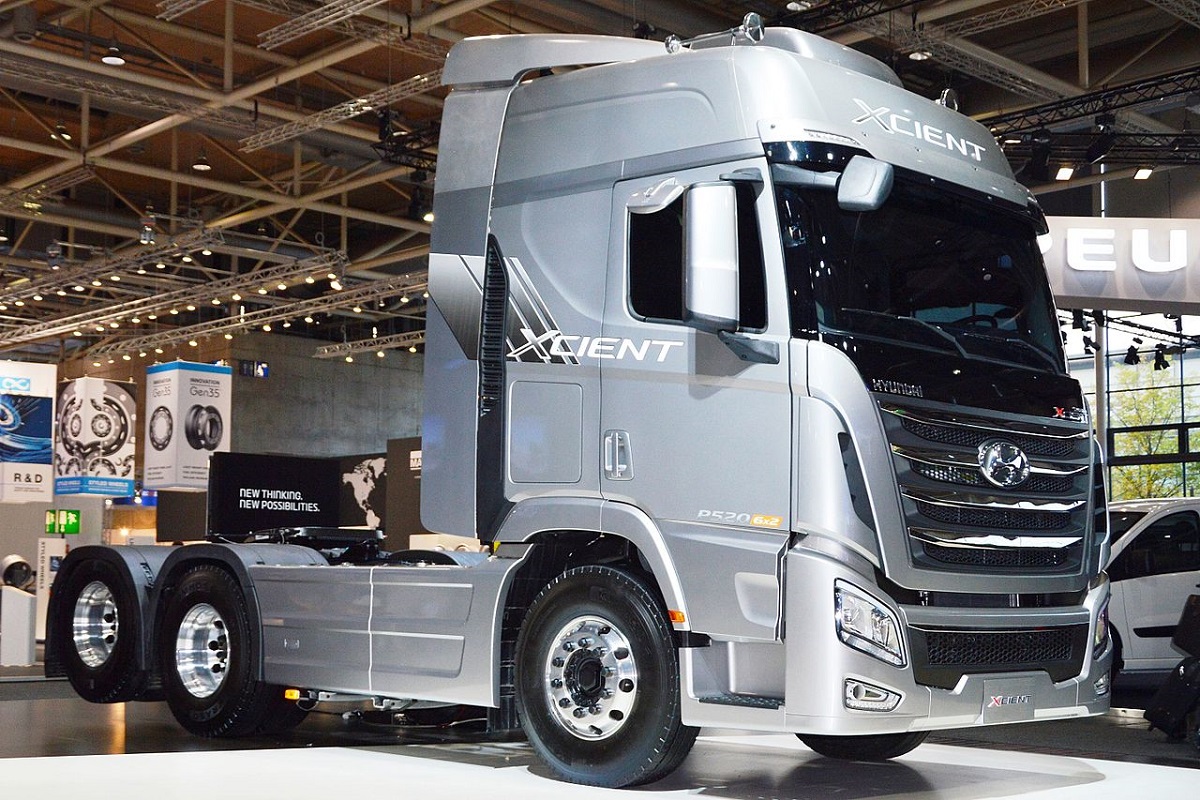 Hydrogen fuel cell - Image of a Hyundai Truck