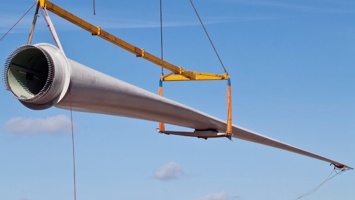 GE unveils the biggest recyclable wind turbine blade in the world
