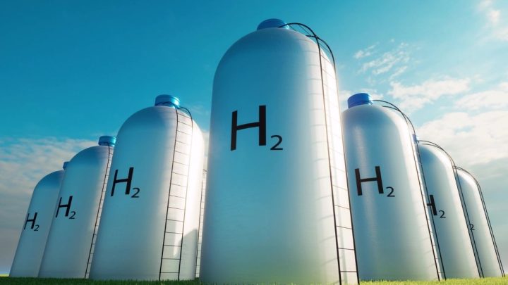 Green hydrogen hubs to replace German liquid natural gas terminals