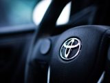 Liquid Hydrogen - Toyota Logo on Steering Wheel