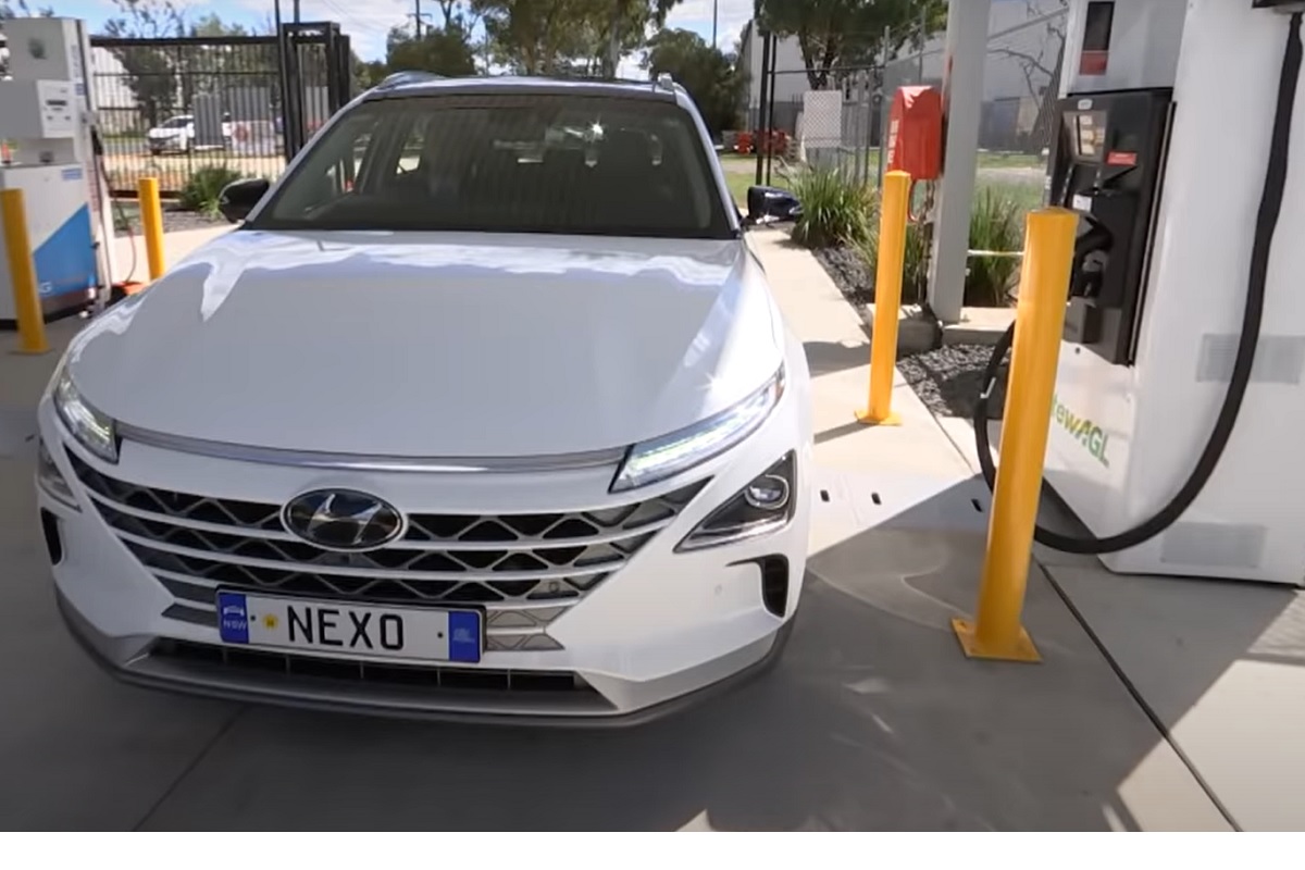 Hydrogen Fuel Stations - Nexo - Canberra becomes first Australian city with public hydrogen refuelling station - ABC News YouTube