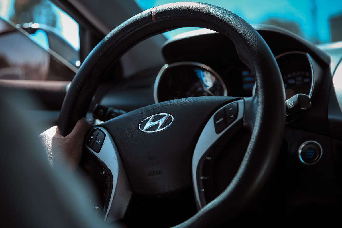 Hydrogen car - Hyundai Vehicle - Steering Wheel