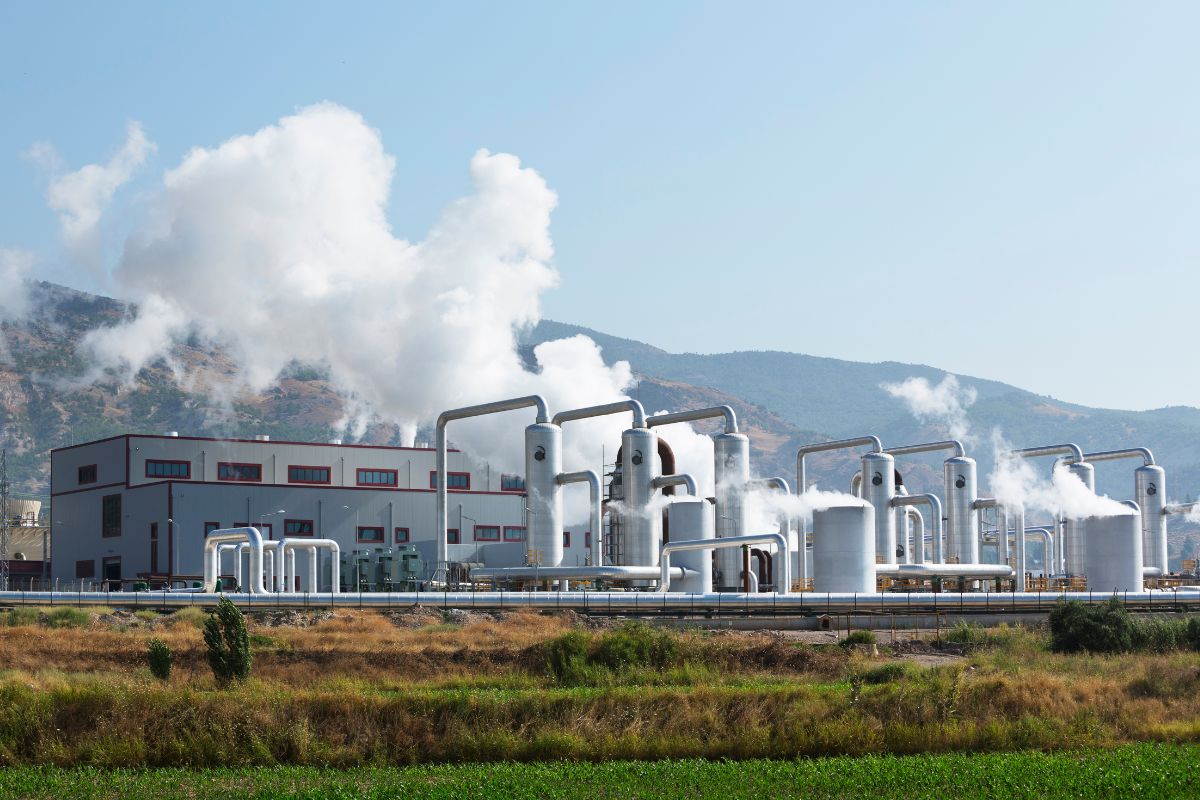 Green hydrogen - Geothermal Plant