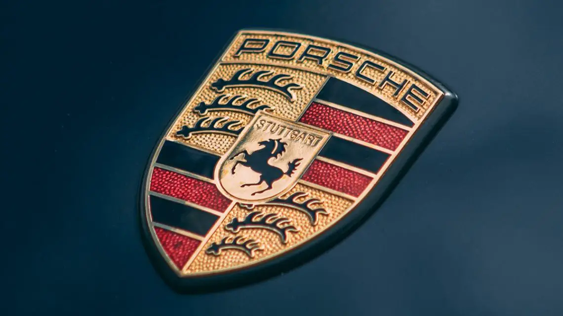 Porsche hydrogen engine prototype outperforms 8-cylinder gasoline engine