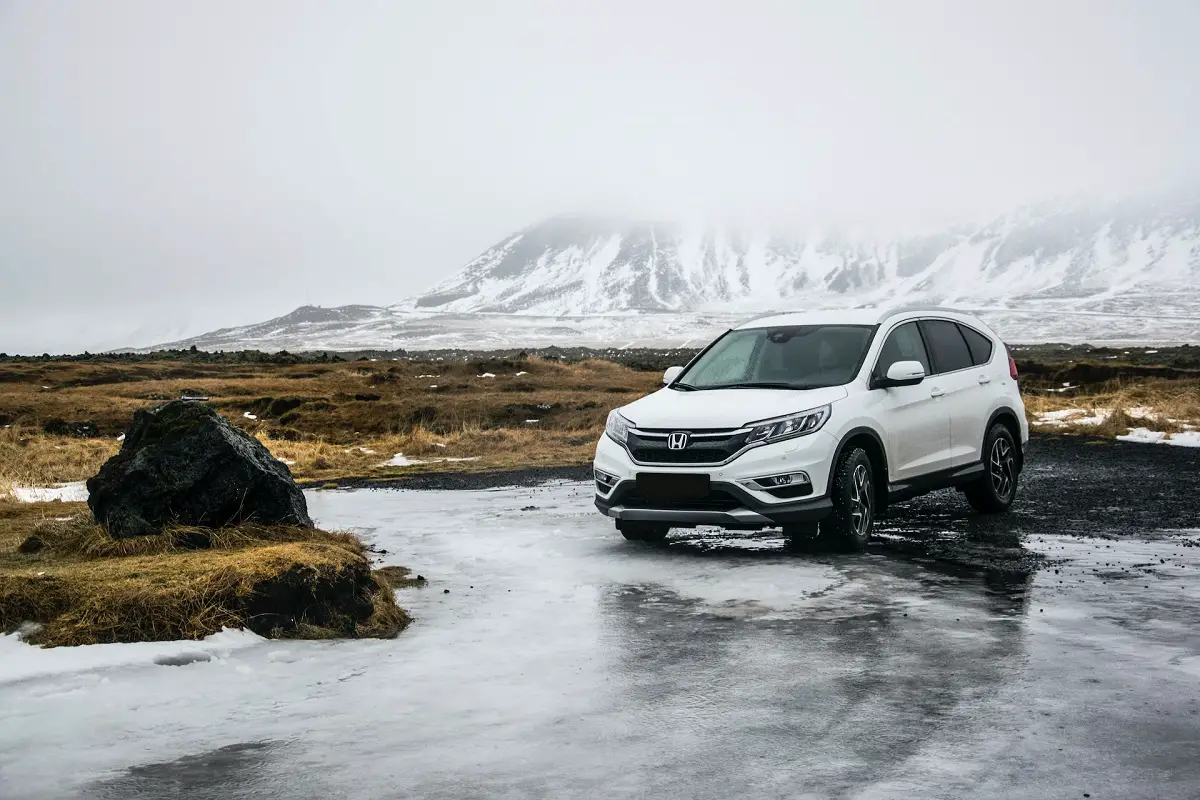 Hydrogen car - Honda CR-V vehicle in nature