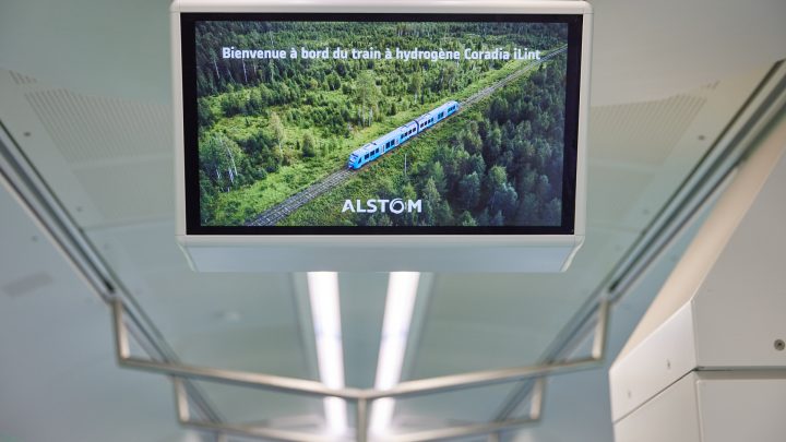 First hydrogen train in North America enters service in Quebec