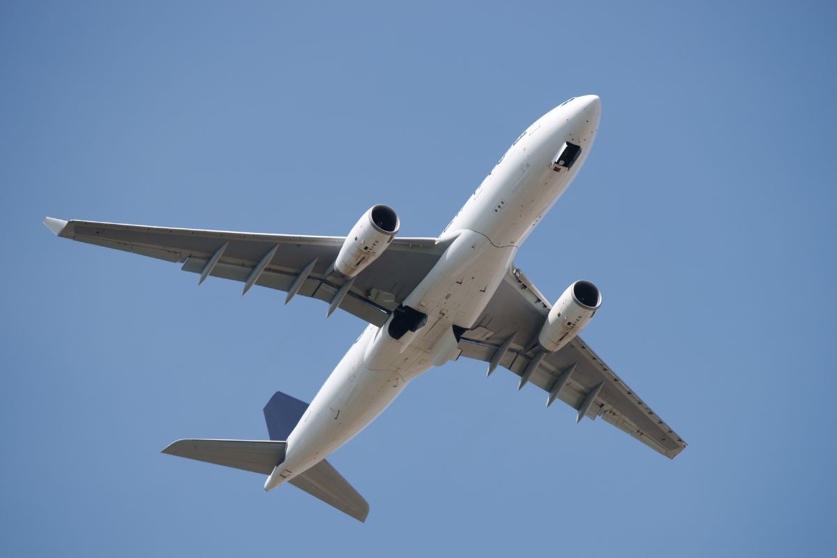 Airbus To Use Hydrogen Fuel Cell System For An A330 Aircraft’s Onboard