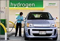 Hydrogen fuel vehicle