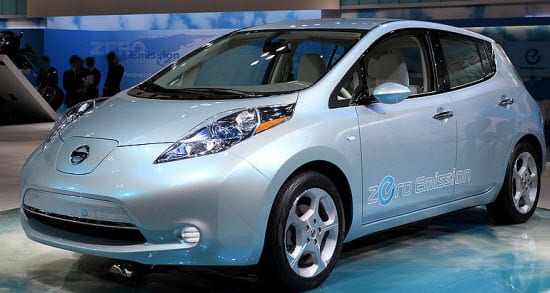 Nissan Leaf gets tied to attractive cash back deal