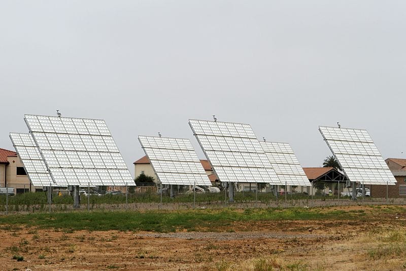 New solar energy systems begin commercial operation in California