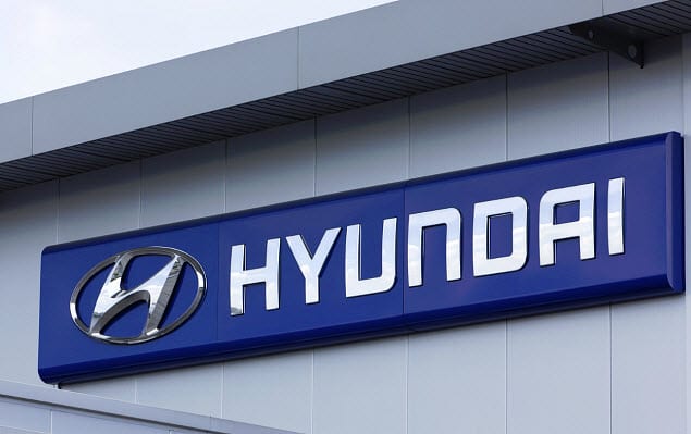 hyundai fuel cell vehicle to launch