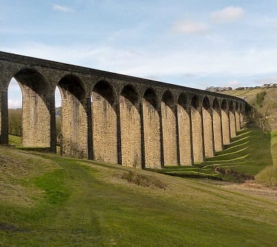 Wind turbine energy - image of Thornton Viaduct