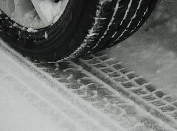 Tire Pressure Monitoring System - Driving in Snow