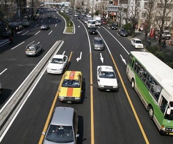 hydrogen fuel - Cars on road in Tokyo