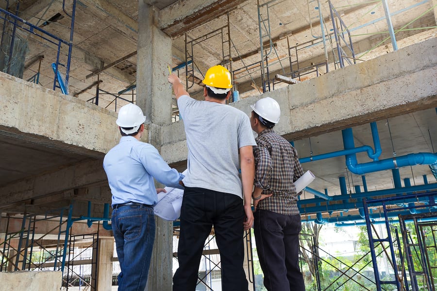 Traditional builders look to green construction trends to reap sizeable benefits Traditional builders look to green construction trends to reap sizeable benefits