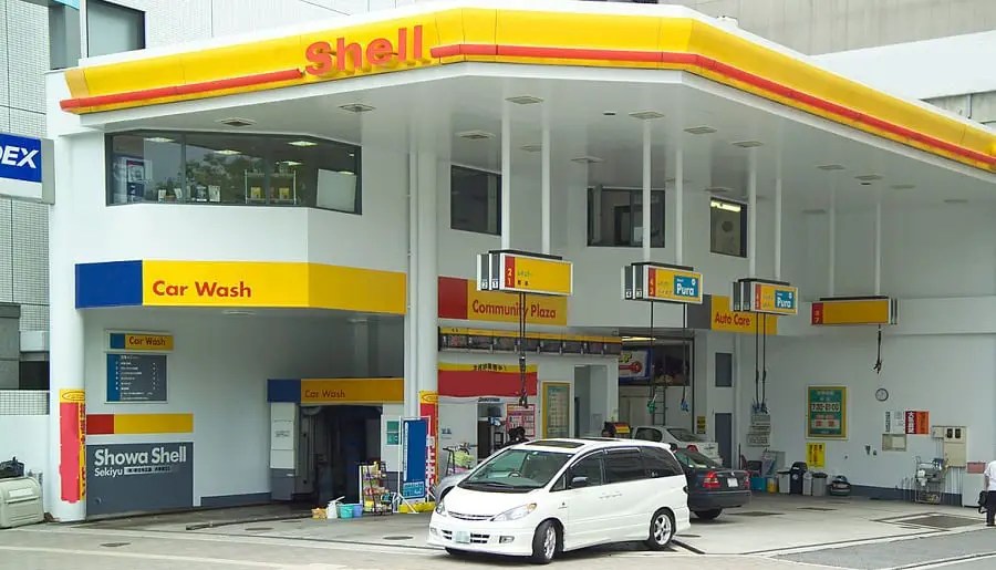 Fuel Cell Vehicles - Shell Gas Station