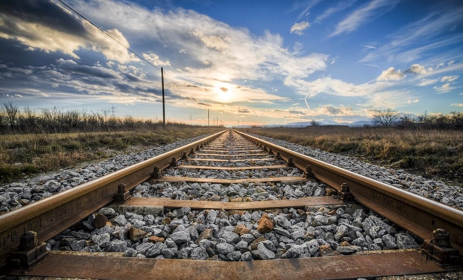 Hydrogen Fuel Cells - Train Tracks