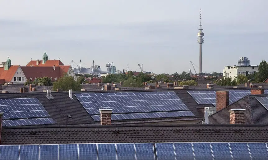 Residential Solar Energy - Solar panel energy on roofs