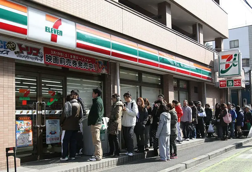 Hydrogen Fuel Cells - Seven-Eleven Store