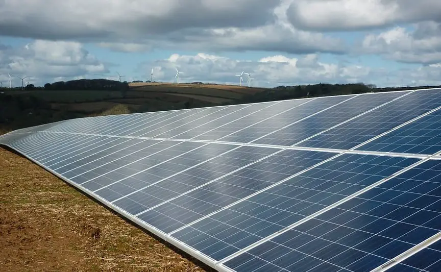 Developers propose plans for UK’s largest solar energy system