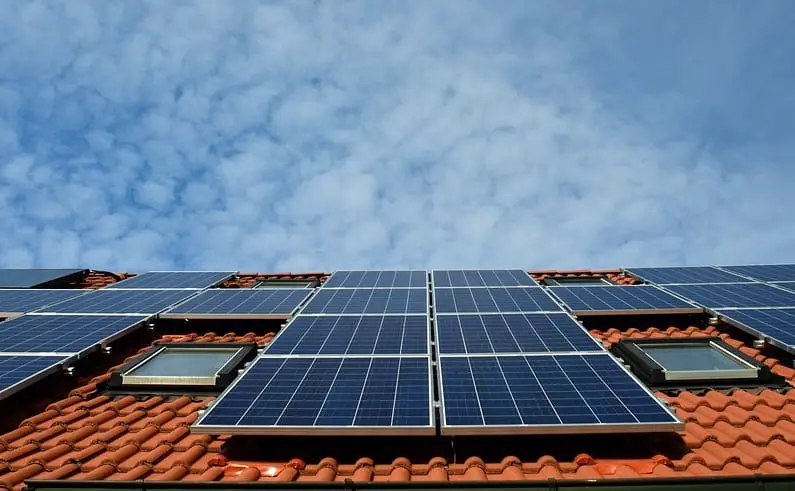 Solar energy capacity set to break records in China