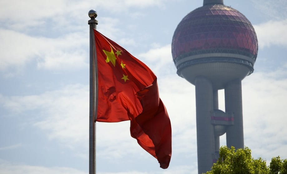 China Flag in Shanghai - Hydrogen Fuel